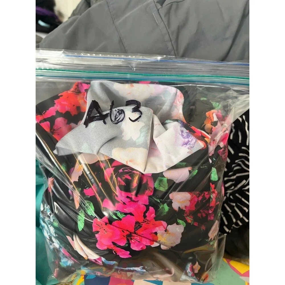 Torrid size 1 D/DD estate floral black one piece swim bathing suit